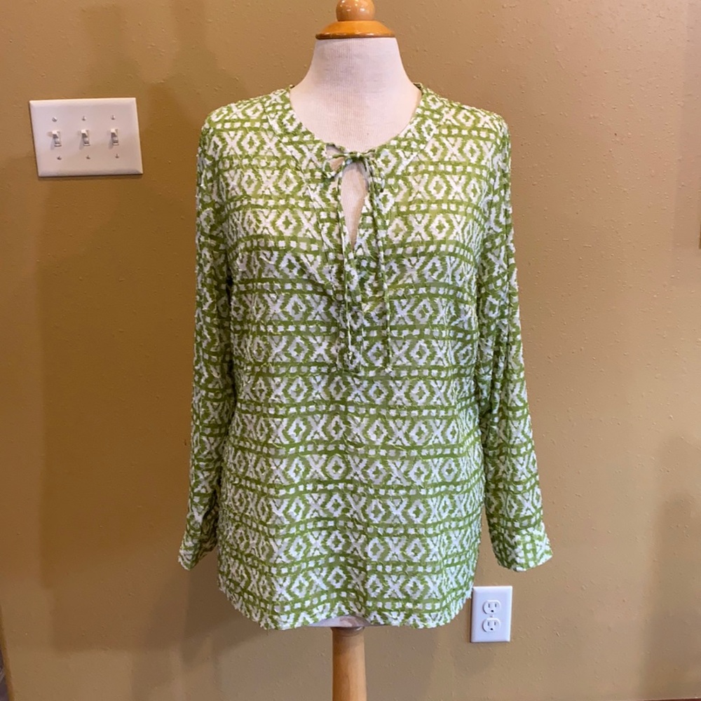 Chico’s Long Sleeve Tunic. Size 1 (equival…
